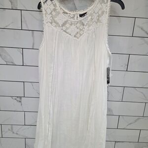 New Directions Ivory Lace Dress